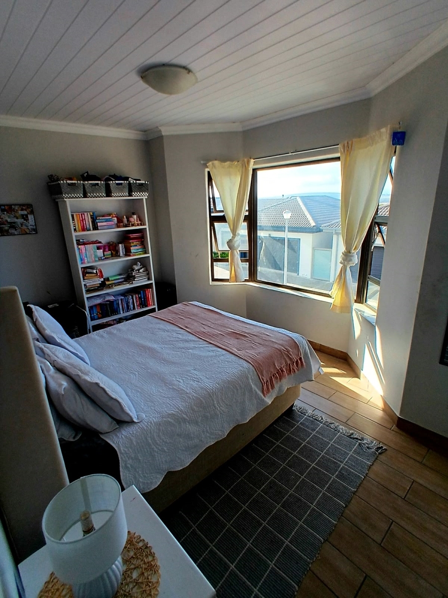 2 Bedroom Property for Sale in Dana Bay Western Cape